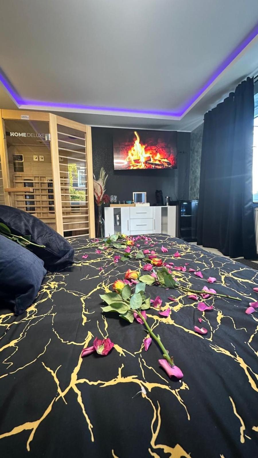 Ferienwohnung Spa Delluxe Essen Esterno foto