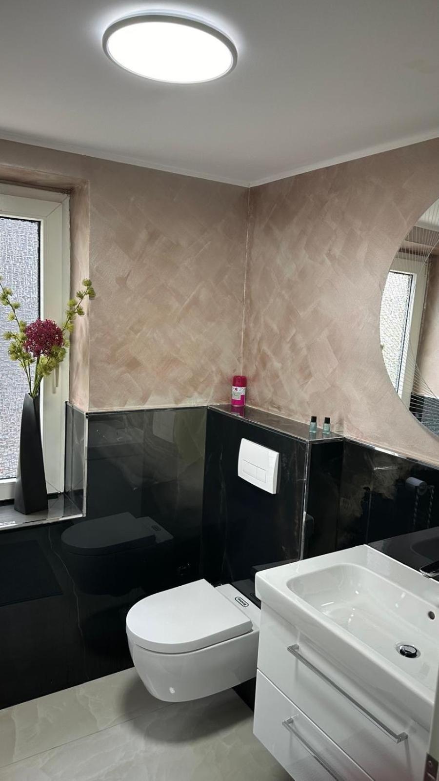 Ferienwohnung Spa Delluxe Essen Esterno foto