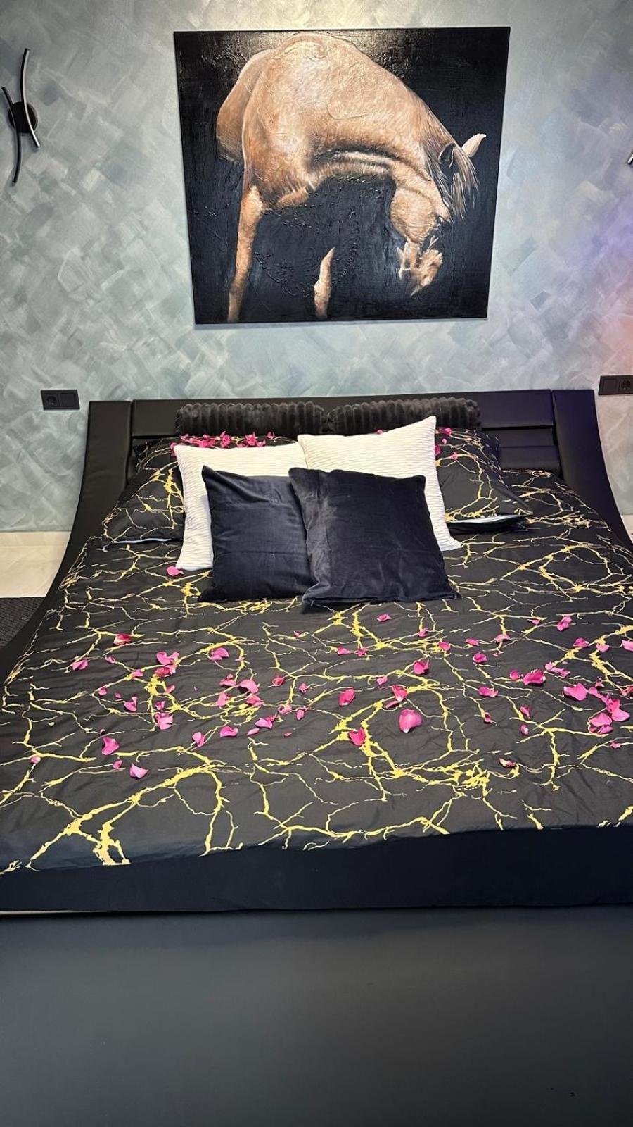 Ferienwohnung Spa Delluxe Essen Esterno foto