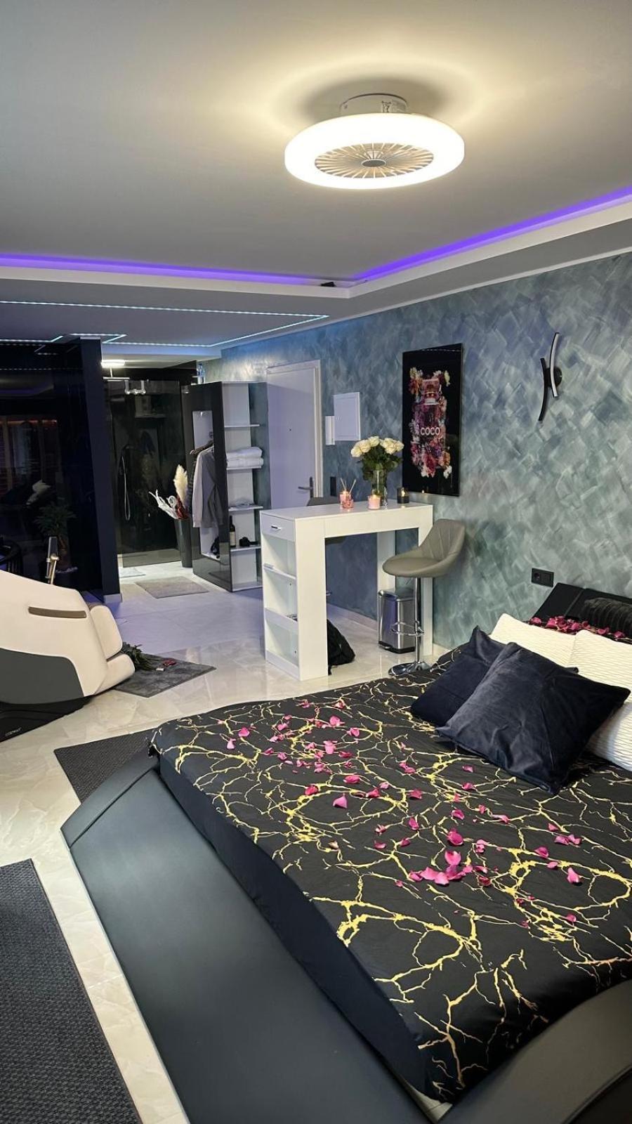Ferienwohnung Spa Delluxe Essen Esterno foto